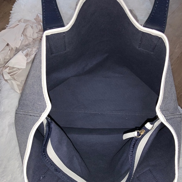 Kate Spade New York Ash Triple Compartment Tote - Picture 7 of 16